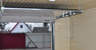 Купить гаражные ворота подъемные Сланцы, цена от 3829 руб.