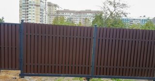 Купить распашные ворота из штакетника Сланцы, цена от 2706 руб.